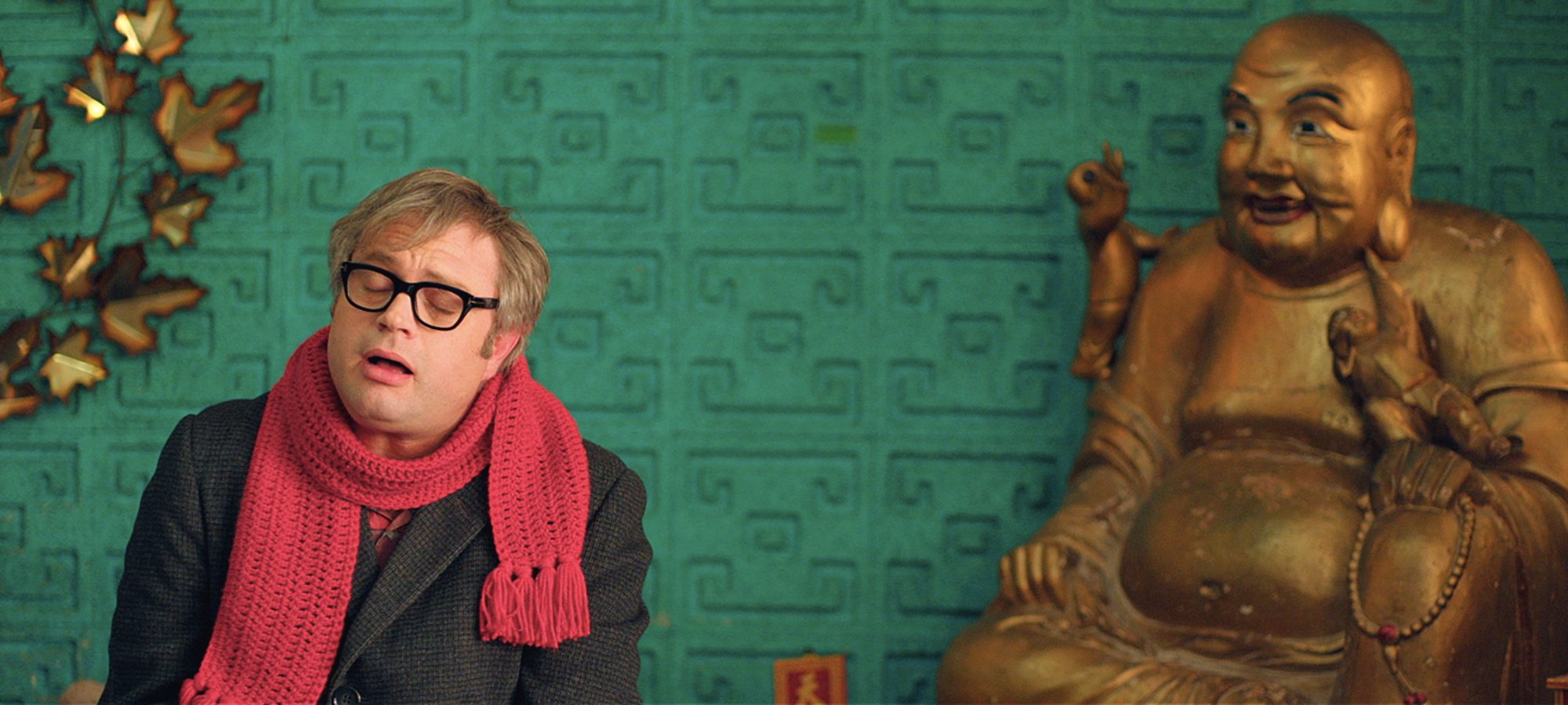 DreamingJewishXmas-Still-StevenPage